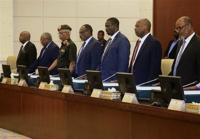 Sudan thực hiện thắt lưng buộc bụng nghiêm ngặt nhằm cải cách kinh tế ảnh 1