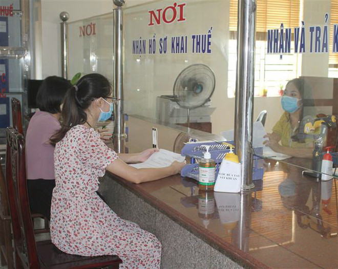 Tổng thu ngân sách nhà nước từ thuế vượt hơn 100% dự toán ảnh 1