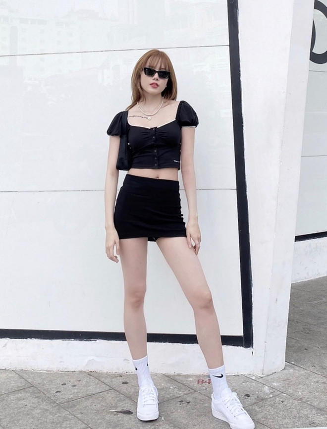 Dàn mỹ nhân Việt biến tấu với tông màu hồng dịu ngọt ảnh 12