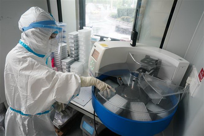 Trung Quốc tập trung đẩy lui ổ dịch COVID-19 ở thành phố Nam Kinh ảnh 2