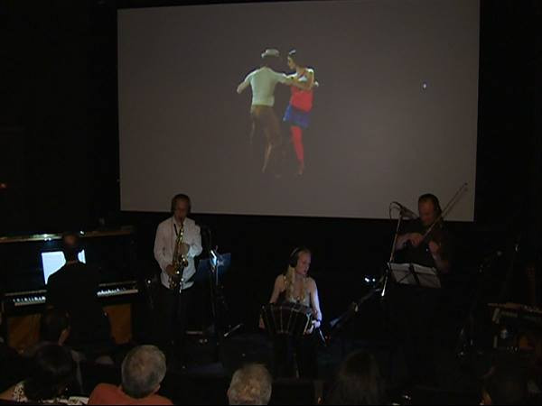 Nồng nàn đêm Hà Nội với vang Malbec và điệu tango Argentina ảnh 1