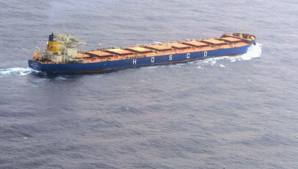 Cướp biển bắt cóc 3 người trên tàu chở dầu Nhật Bản ảnh 1