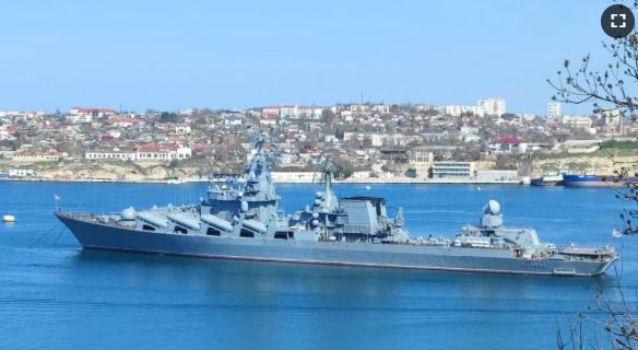 Tuần dương hạm của Nga bị chìm ở Biển Đen sau sự cố cháy nổ ảnh 1