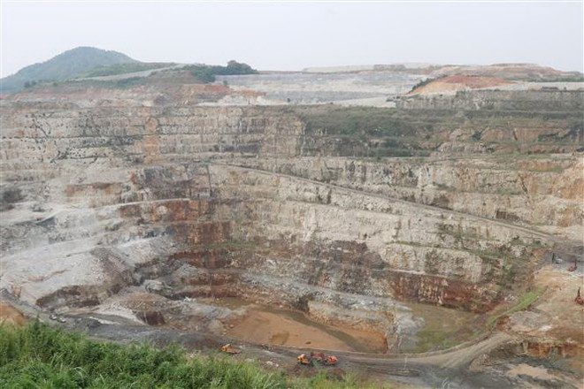 Một góc khai trường mỏ đa kim Núi Pháo của Công ty cổ phần Masan High-Tech Materials. (Ảnh: Hoàng Nguyên/TTXVN) Việt Nam và Australia tăng cường hợp tác trong khai thác khoáng sản ảnh 1