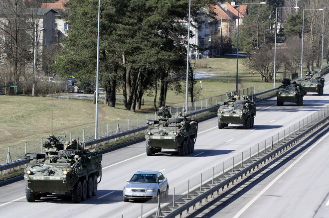 Hạ viện Mỹ thông qua ngân sách bổ sung 20 tỷ USD cho quân sự ảnh 1