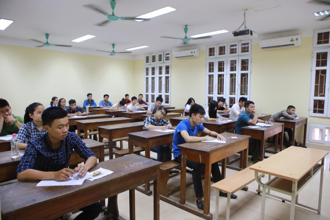 Dồn điểm thi trong ngày cuối kỳ thi Trung học Phổ thông Quốc gia ảnh 5