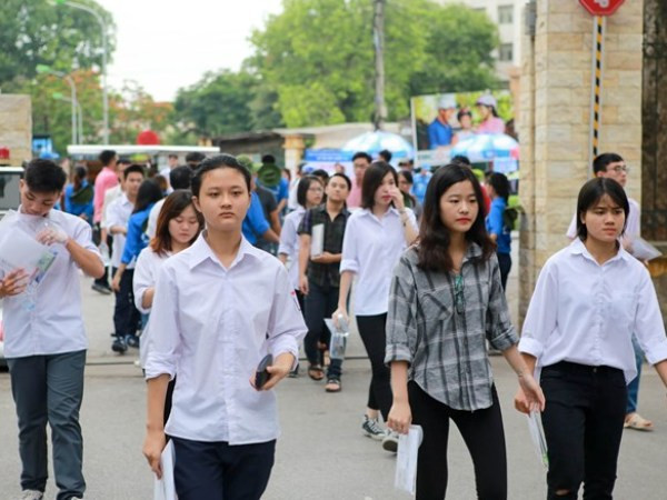 Đề thi chính thức môn Sinh học kỳ thi THPT Quốc gia 2016 ảnh 1