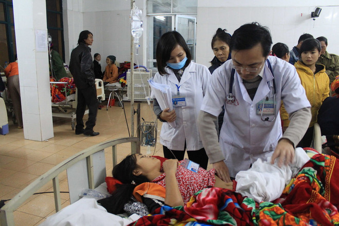 Nghệ An: Ngộ độc khiến hơn 180 công nhân Nam Sung Vina nhập viện ảnh 1