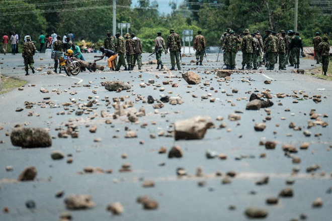 Thêm người tử vong khi biểu tình phản đối bầu lại tổng thống Kenya ảnh 1
