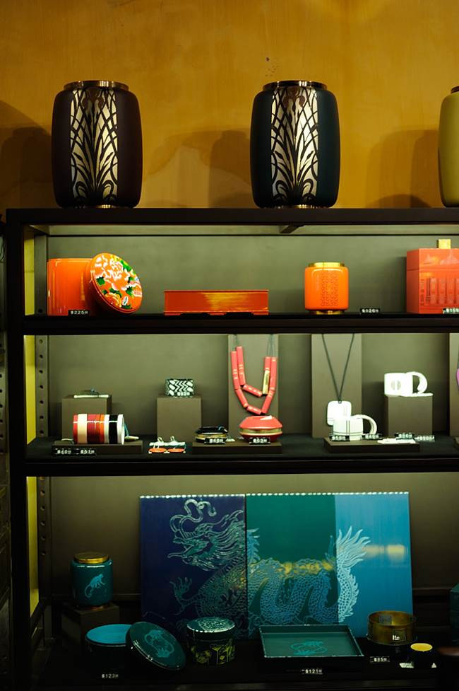 Sản phẩm sơn mài Hanoia mang vẻ đẹp đậm chất văn hóa Việt ảnh 4