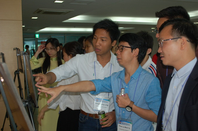 Hội thảo khoa học sinh viên Việt tại Hàn Quốc thảo luận về Biển Đông ảnh 1