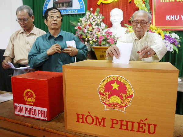 Trà Vinh công bố danh sách 49 đại biểu HĐND tỉnh khóa IX ảnh 1