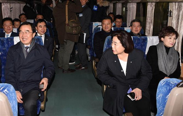 Hai miền Triều Tiên bắt đầu hành trình tái kết nối đường sắt ảnh 1