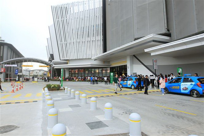 Nhiều chủ đầu tư hoãn ra mắt trung tâm thương mại vì dịch ảnh 2