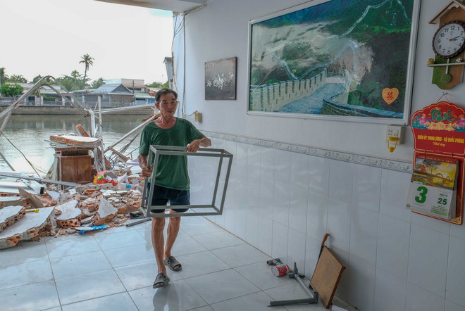 ttxvn-sat lo song2.jpg