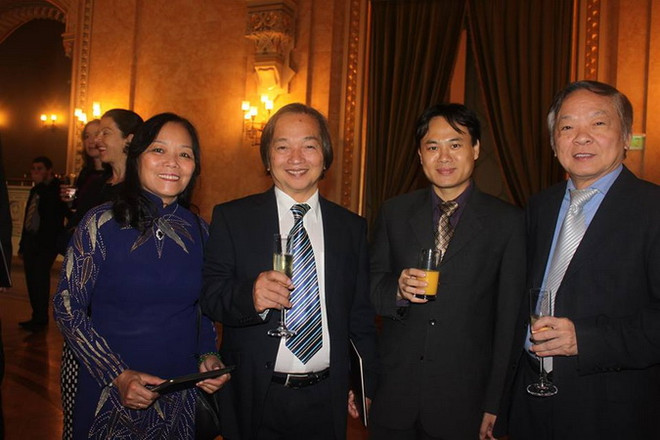 Hungary phong hàm giáo sư cho một nhà khoa học Việt Nam ảnh 2