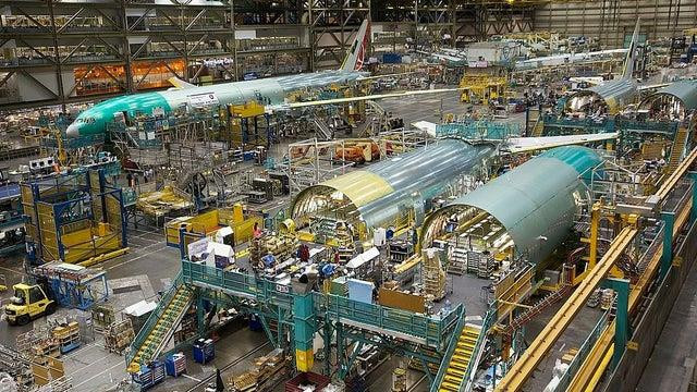 FAA yêu cầu kiểm tra máy bay Boeing 737 NG vì lo ngại lỗi rạn cấu trúc ảnh 1