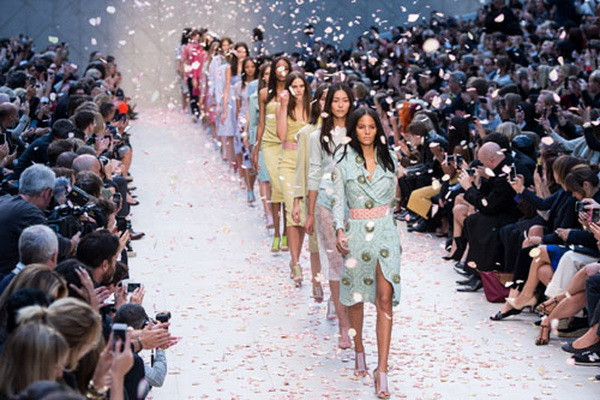 Những sự kiện thời trang được trông đợi của năm 2014 ảnh 1