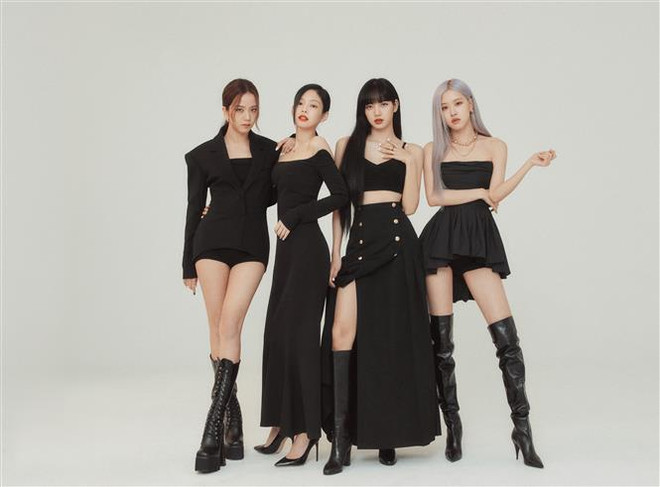 Các thành viên nhóm nhạc nữ BLACKPINK. (Ảnh: Yonhap/TTXVN) BLACKPINK có album thứ hai vượt mốc 1,4 tỷ lượt xem trên YouTube ảnh 1