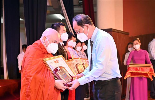 TP. HCM vận động, tiếp nhận 5.714 tỷ đồng phục vụ an sinh xã hội ảnh 2