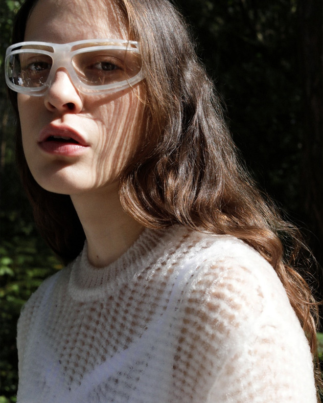 Thiên nhiên nở rộ trên những sáng tạo Xuân Hè 2021 của Burberry ảnh 11