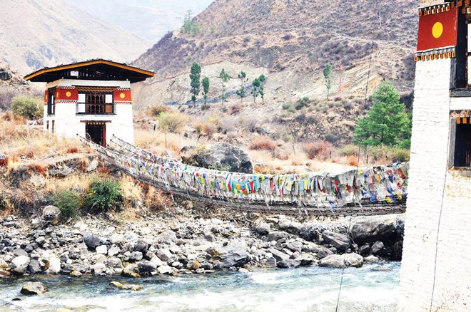  "Vùng đất của Thần Sấm" Bhutan - Quốc gia hạnh phúc nhất thế giới ảnh 2