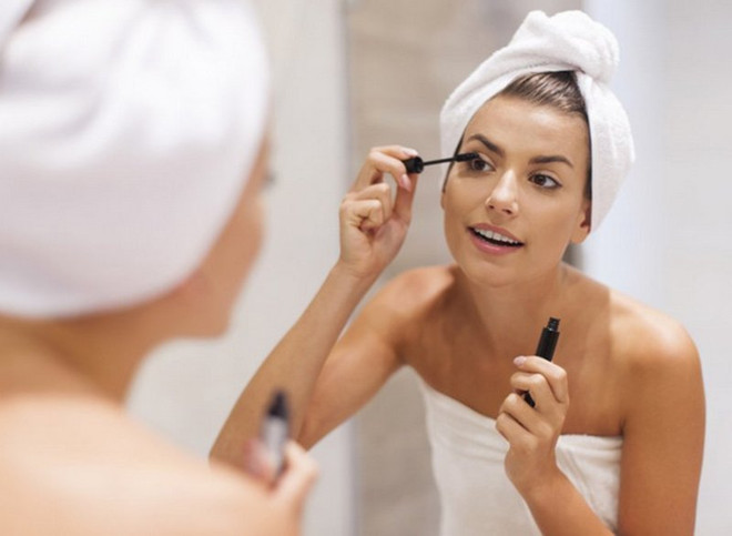 Bạn hãy dừng lại đi, cách trang điểm thế là sai rồi! ảnh 5