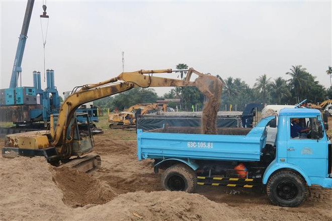 Tiền Giang khởi công xây dựng Trung tâm Kiểm nghiệm, Kiểm soát bệnh tật. (Ảnh: Minh Trí/TTXVN) Tỉnh Tiền Giang đồng loạt khởi công hai công trình trọng điểm ảnh 1