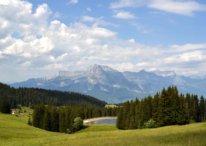 Trải nghiệm mới mẻ khi du lịch tới các địa điểm trượt tuyết vào mùa Hè ảnh 15