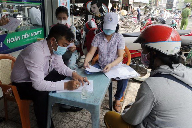 Các địa phương nhiều biện pháp ứng phó khẩn cấp với dịch COVID-19 ảnh 2