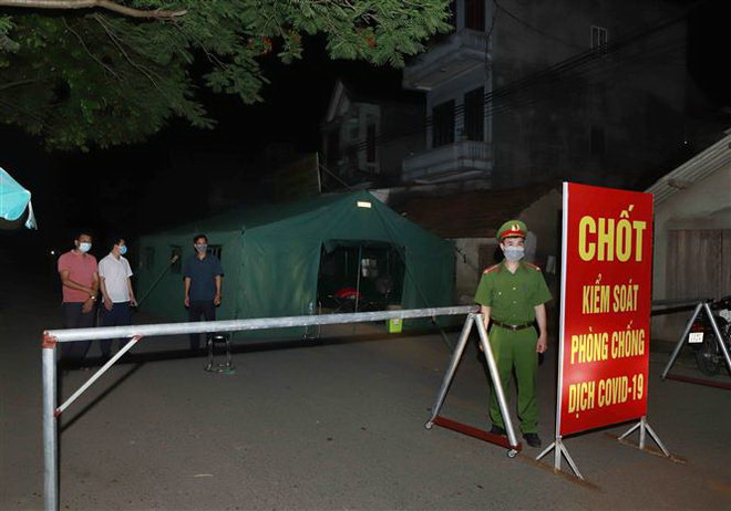 Vĩnh Phúc phát hiện thêm 8 ca nghi ngờ dương tính với SARS-CoV-2 ảnh 1