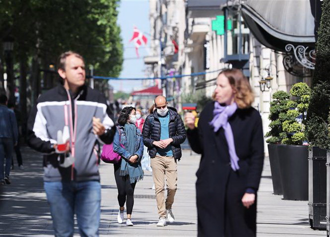 Tình hình dịch ngày 27/5: Thế giới ghi nhận hơn 5,7 triệu ca nhiễm ảnh 1