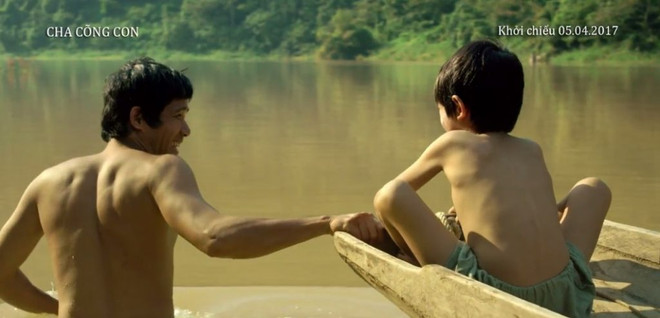 “Cha cõng con” - Nhiều hơn một câu chuyện cảm động về tình phụ tử ảnh 3