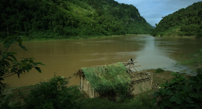 “Cha cõng con” - Nhiều hơn một câu chuyện cảm động về tình phụ tử ảnh 2