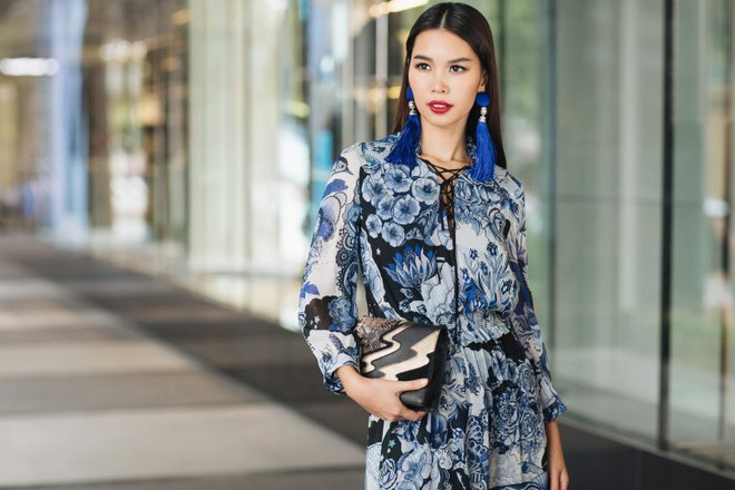 Phối đồ thời trang đa phong cách đẹp như siêu mẫu Hà Anh ảnh 4