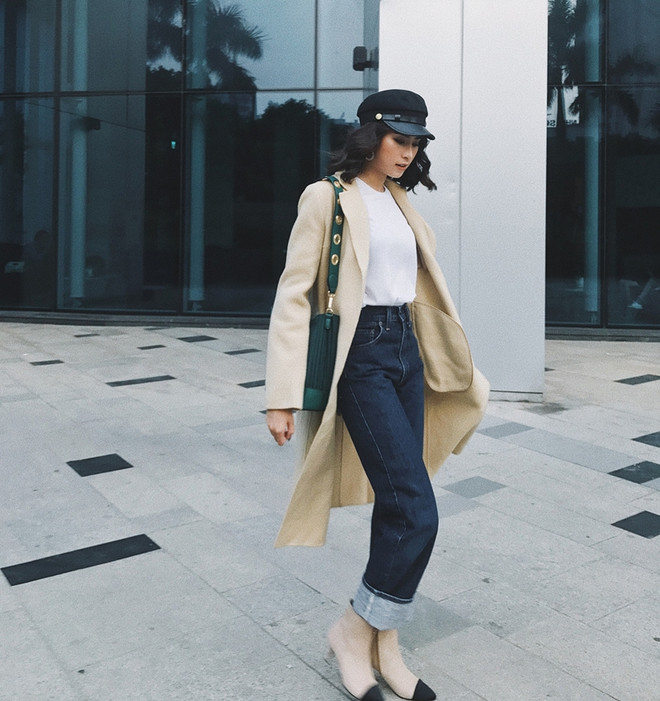 Quý cô thời trang Việt lăngxê áo khoác dáng dài ngày lạnh ảnh 6