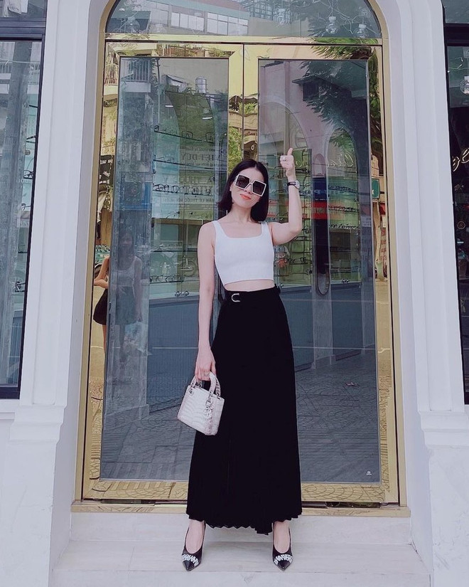 Diện đồ vừa ấm vừa xinh như street style của dàn mỹ nhân Việt ảnh 32