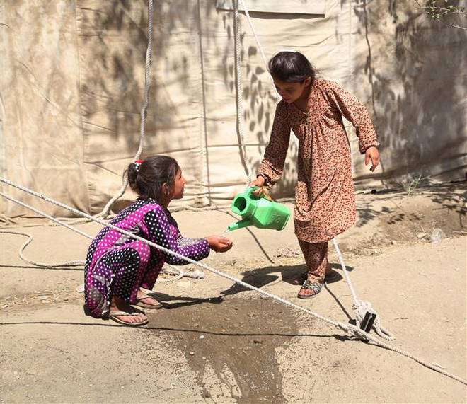 Anh hối thúc các nước G7 thảo luận về hỗ trợ người dân Afghanistan ảnh 1