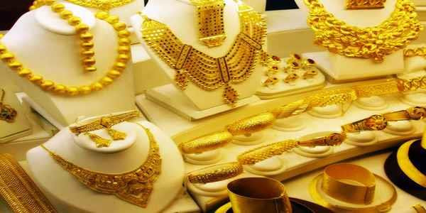 Giá vàng có thể chạm mức 2.000 USD một ounce vào cuối năm nay ảnh 1