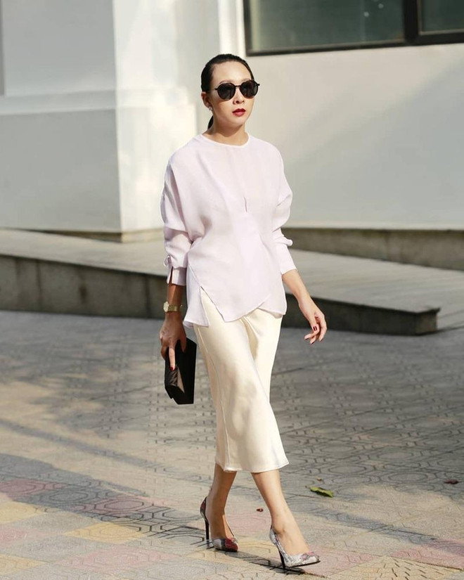 Mix đồ đen trắng vừa đẹp vừa sang như các quý cô thời trang Việt ảnh 7