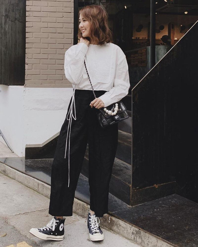Mix đồ đen trắng vừa đẹp vừa sang như các quý cô thời trang Việt ảnh 3