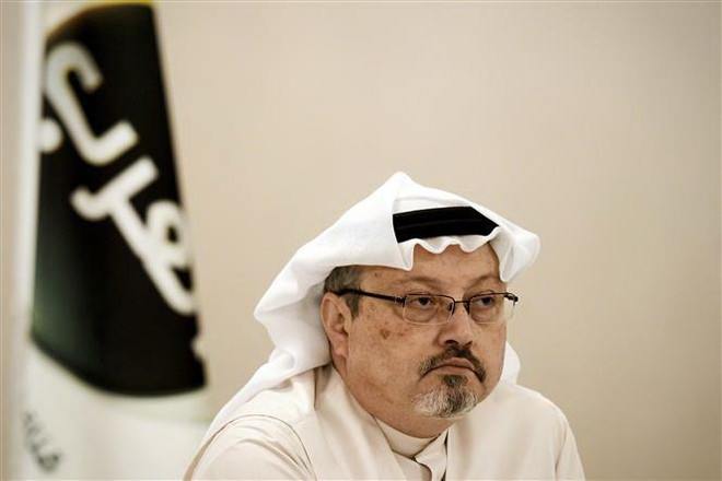 Nhà báo Jamal Khashoggi tại cuộc họp báo ở Bahrain ngày 15/12/2014. (Ảnh: AFP/TTXVN) Mỹ khẳng định sẽ tiếp tục điều tra vụ sát hại nhà báo Khashoggi ảnh 1
