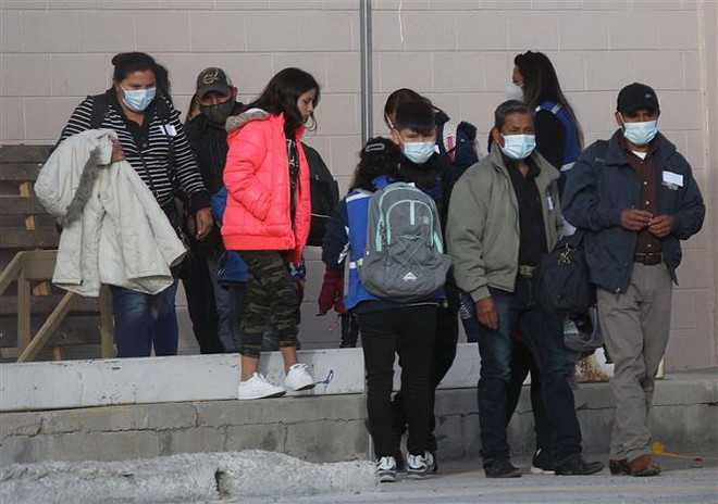 Mexico triển khai cầu hàng không hồi hương người di cư Trung Mỹ ảnh 1