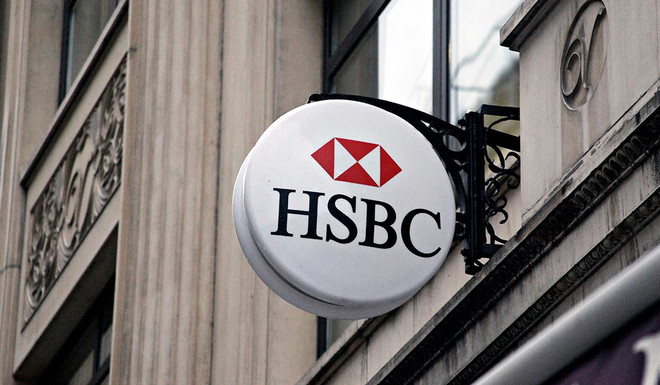 HSBC cấm khách hàng giao dịch cổ phiếu của công ty ủng hộ bitcoin ảnh 1