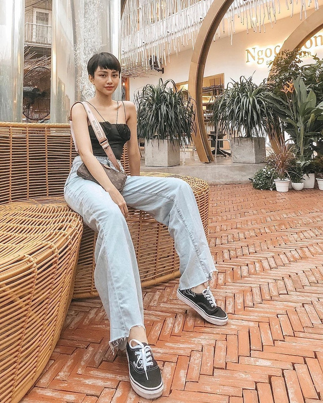Muôn sắc váy đầm tràn ngập street style của mỹ nhân Việt ngày nắng ảnh 9