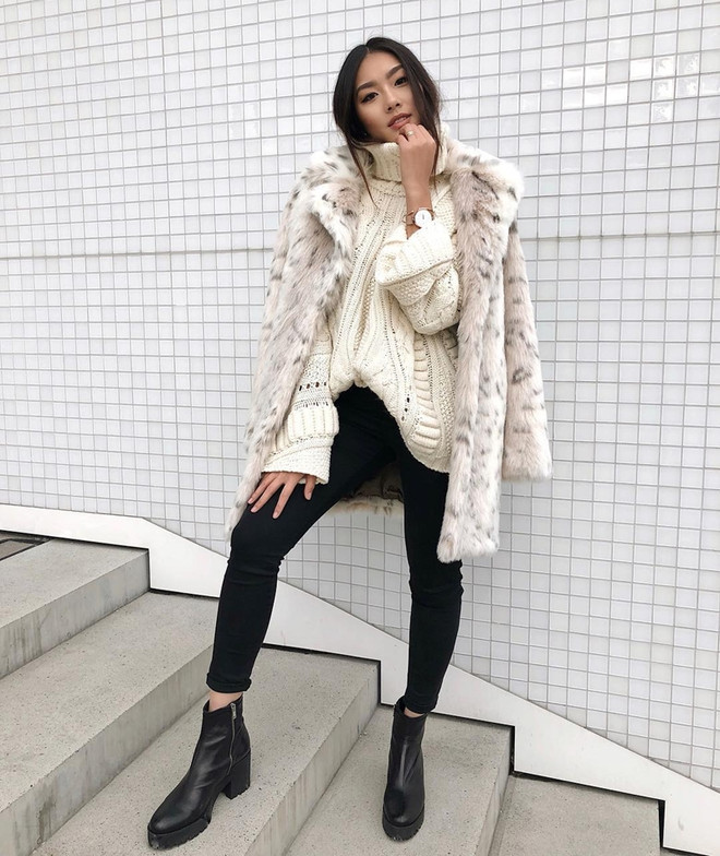 Ngất ngây với loạt trang phục những ngày lễ hội của fashionista Việt ảnh 1