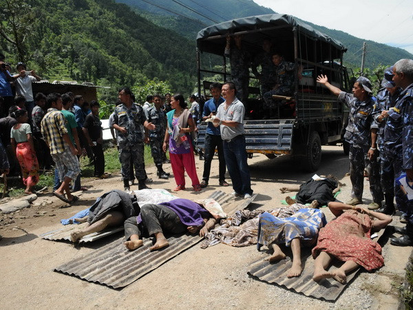 Số người thiệt mạng do lở đất tại Nepal có thể lên tới 165 ảnh 1
