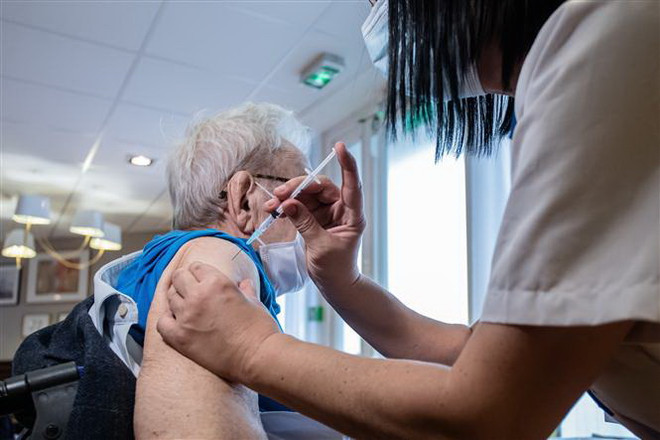 BioNTech sẽ cung cấp 50 triệu kim tiêm đặc biệt cho nước có nhu cầu ảnh 1