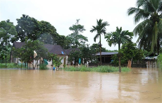 Mưa lớn gây thiệt hại nghiêm trọng về người, tài sản tại nhiều điểm ảnh 3