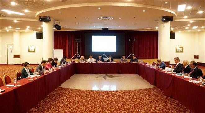 Quang cảnh Hội thảo. (Ảnh: Lê Thị Tâm Hằng/TTXVN) Đề cao vai trò xây dựng của các tổ chức xã hội trong vấn đề Biển Đông ảnh 2
